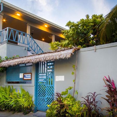 Night Star Dhangethi Bed & Breakfast Екстериор снимка