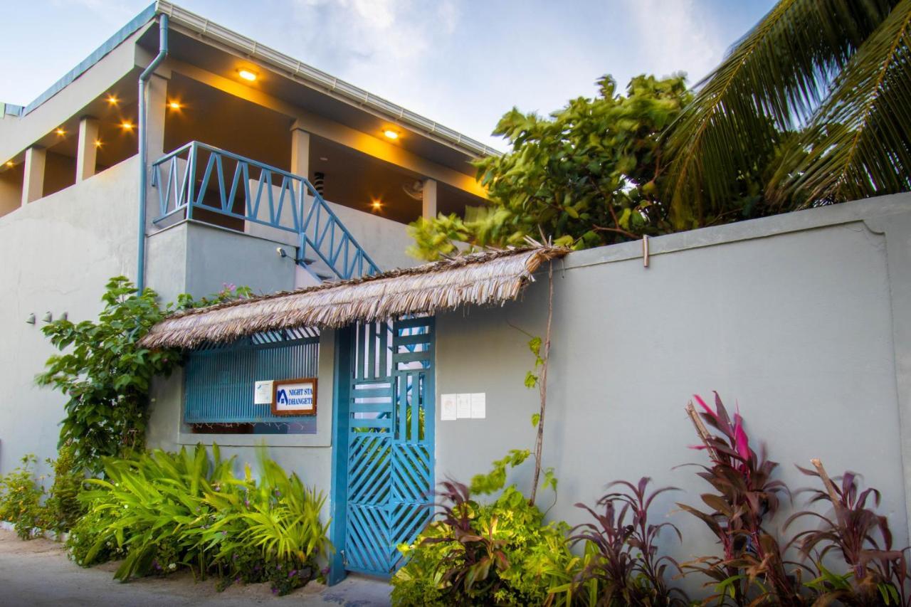 Night Star Dhangethi Bed & Breakfast Екстериор снимка